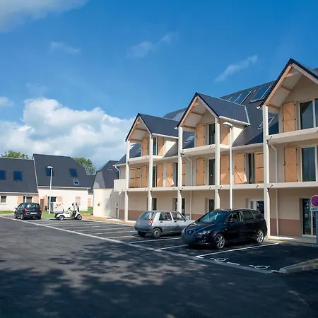 Сasa de vacaciones In France With Balcony Or Terrace Auberville