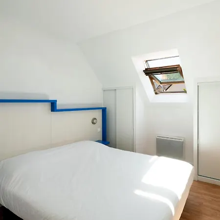 In France With Balcony Or Terrace *