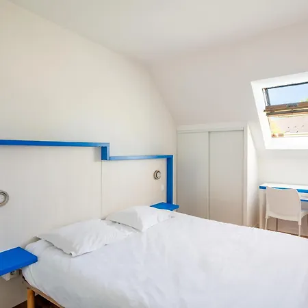 Сasa de vacaciones In France With Balcony Or Terrace *